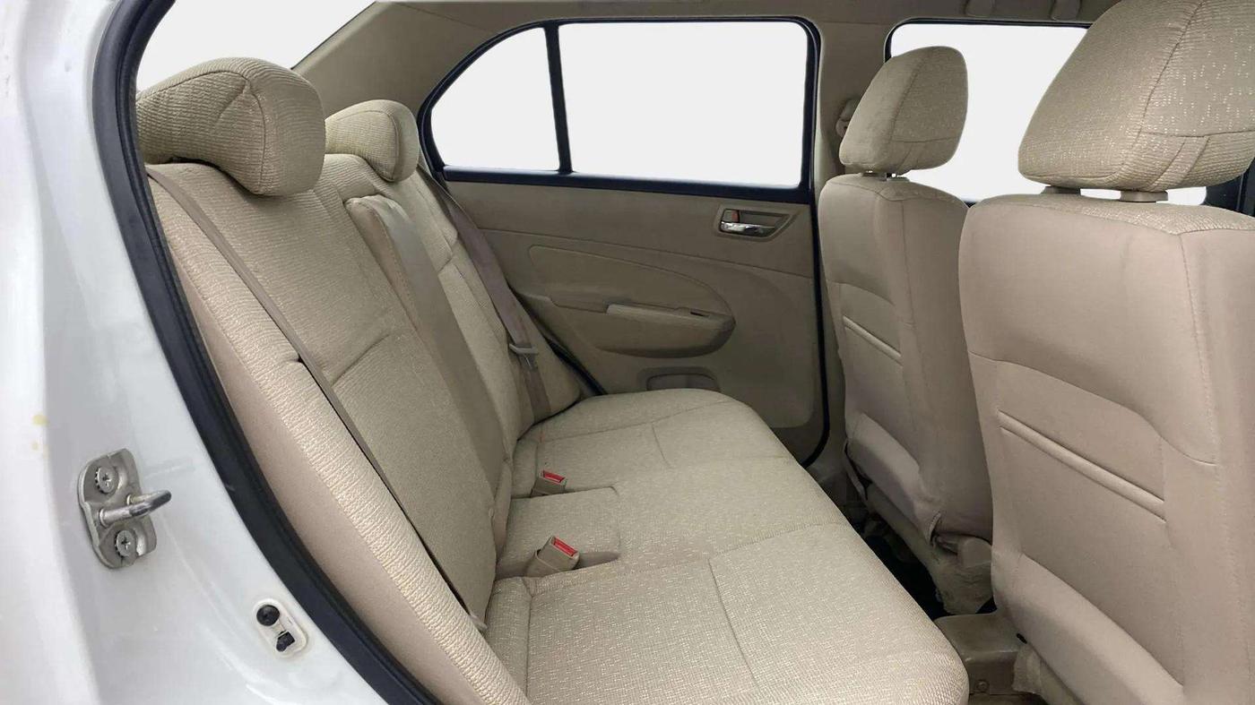 2016 Maruti Swift Dzire VXI (O), Petrol, Manual, 58,178 km, Right Side Rear Door Cabin