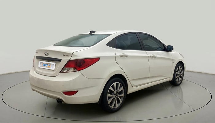 2014 Hyundai Verna FLUIDIC 1.6 CRDI SX, Diesel, Manual, 93,936 km, Right Back Diagonal