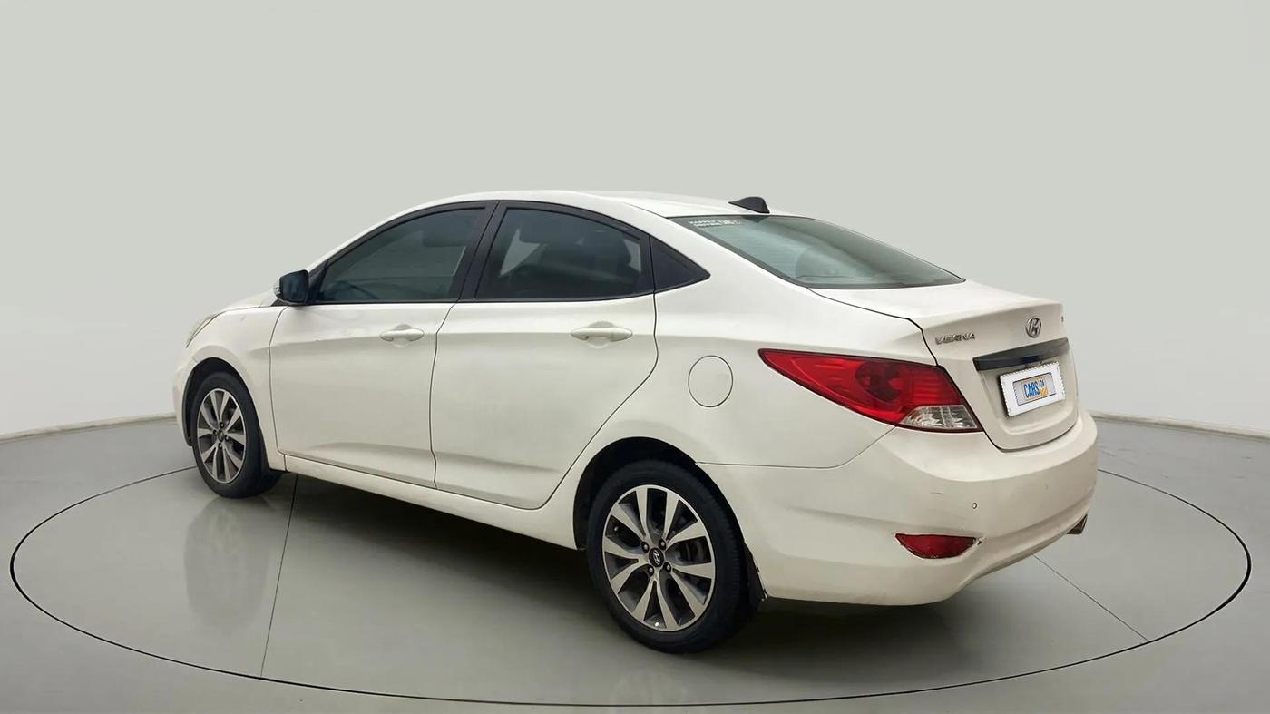 2014 Hyundai Verna FLUIDIC 1.6 CRDI SX, Diesel, Manual, 94,535 km, Left Back Diagonal