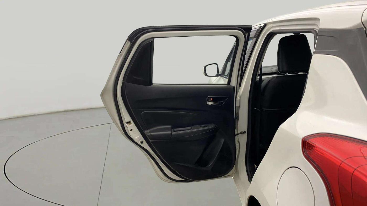 2021 Maruti Swift VXI, Petrol, Manual, 22,735 km, LHS Rear Door