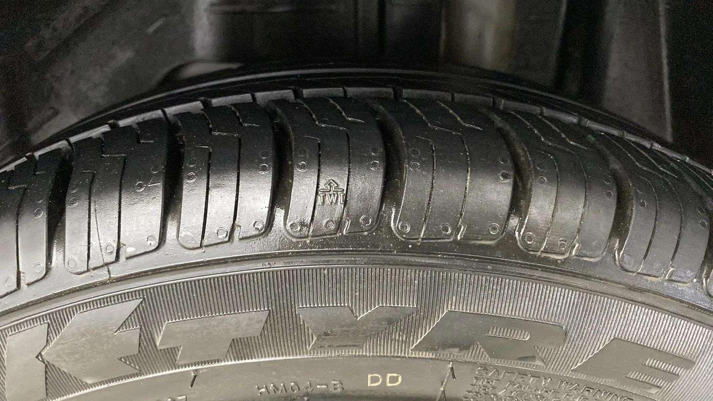 2018 Ford FREESTYLE TREND 1.2 PETROL, Petrol, Manual, 27,548 km, Left Rear Tyre Tread