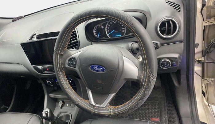 2018 Ford FREESTYLE TREND 1.2 PETROL, Petrol, Manual, 27,289 km, Steering wheel - Phone control not functional