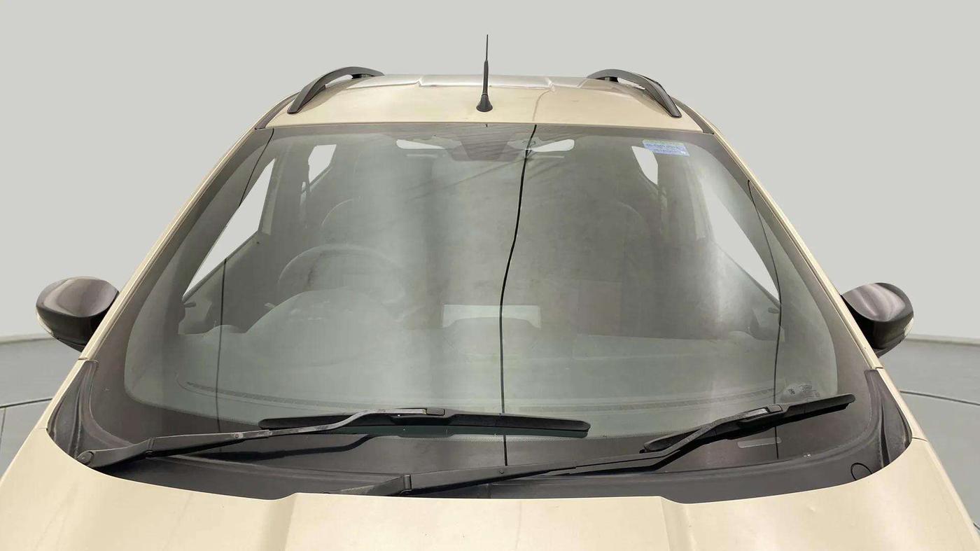2018 Ford FREESTYLE TREND 1.2 PETROL, Petrol, Manual, 27,548 km, Front Windshield