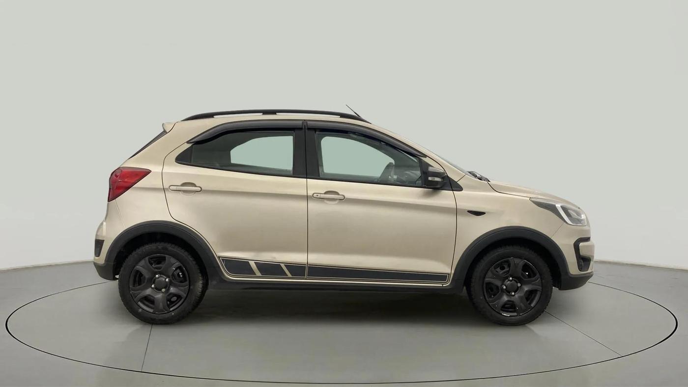 2018 Ford FREESTYLE TREND 1.2 PETROL, Petrol, Manual, 27,548 km, Right Side View