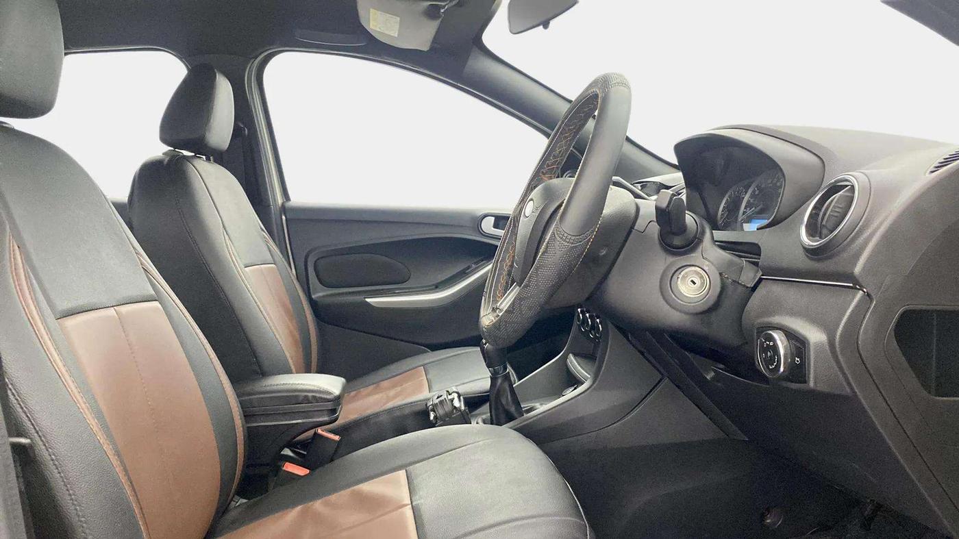 2018 Ford FREESTYLE TREND 1.2 PETROL, Petrol, Manual, 27,548 km, Right Side Front Door Cabin