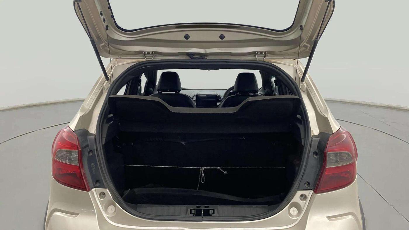 2018 Ford FREESTYLE TREND 1.2 PETROL, Petrol, Manual, 27,548 km, Boot Open Zoomed View