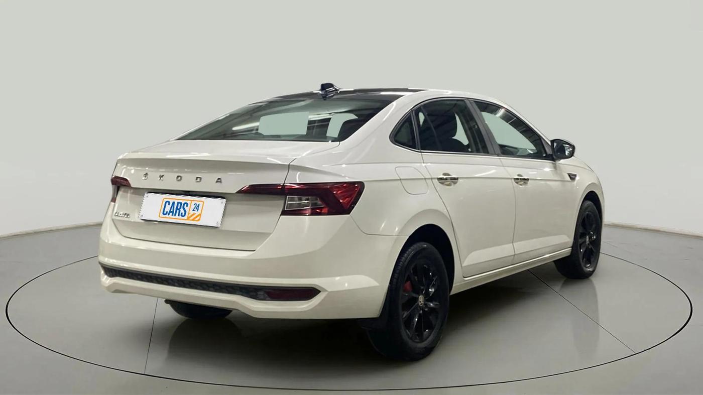 2023 Skoda SLAVIA AMBITION 1.0L TSI MT, Petrol, Manual, 27,861 km, Right Back Diagonal