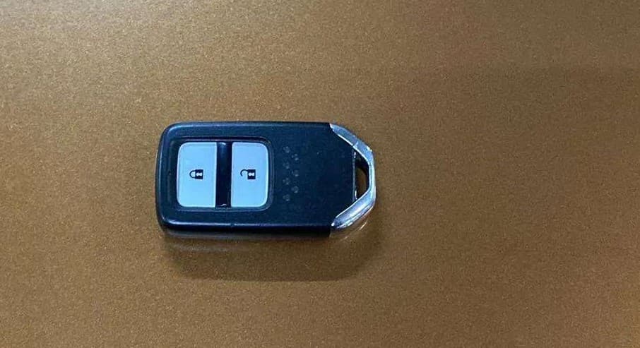 2017 Honda WR-V 1.5L I-DTEC VX MT, Diesel, Manual, 73,807 km, Key Close Up