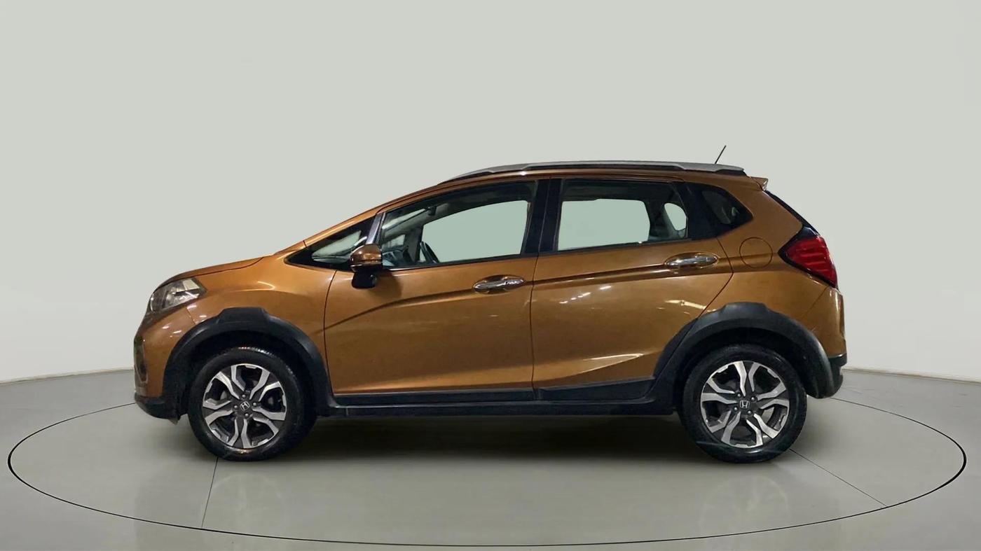 2017 Honda WR-V 1.5L I-DTEC VX MT, Diesel, Manual, 73,807 km, Left Side