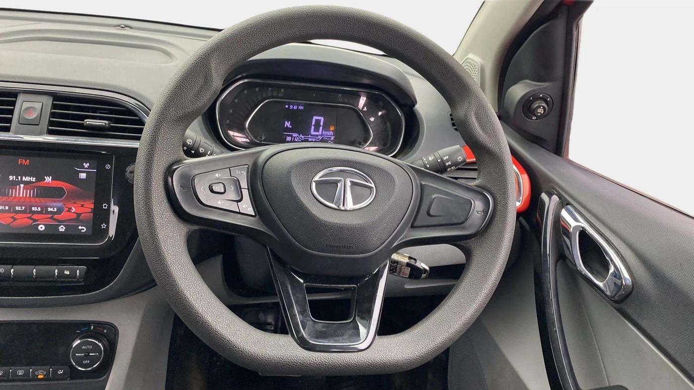 2020 Tata Tiago XZA PLUS PETROL, Petrol, Automatic, 38,243 km, Steering Wheel Close Up