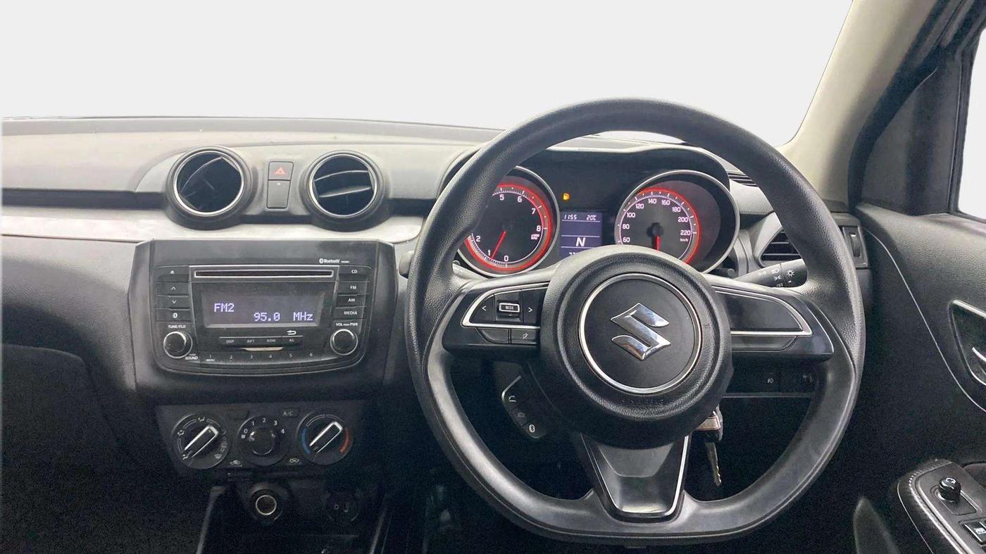 2020 Maruti Swift VXI AMT, Petrol, Automatic, 73,905 km, Steering Wheel Close Up