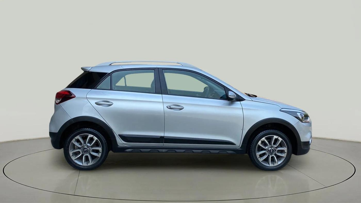 2015 Hyundai i20 Active 1.2 S, Petrol, Manual, 18,294 km, Right Side View