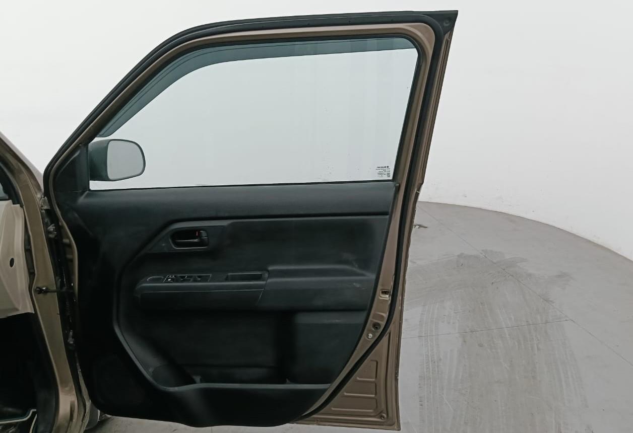 2020 Maruti New Wagon-R LXI CNG 1.0, CNG, Manual, 73,309 km, RHS Front Door