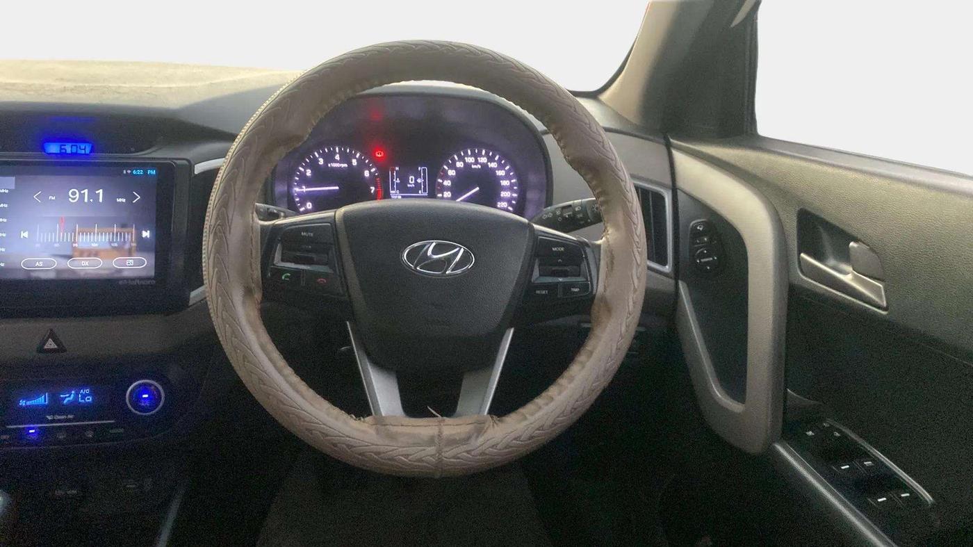 2016 Hyundai Creta SX PLUS 1.6 PETROL, Petrol, Manual, 75,053 km, Steering Wheel Close Up