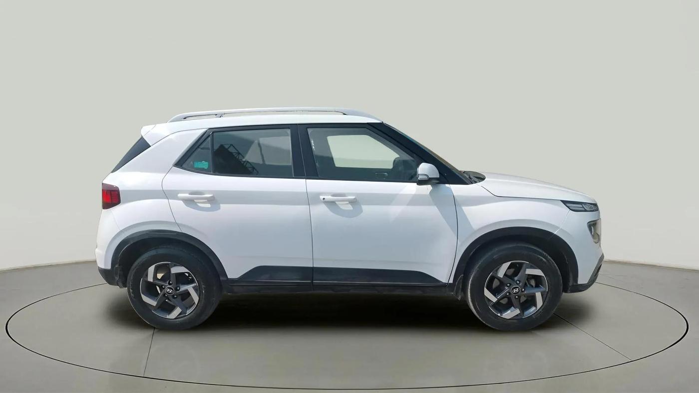 2019 Hyundai VENUE SX 1.0 TURBO, Petrol, Manual, 6,695 km, Right Side View