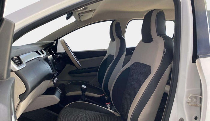 2019 Renault TRIBER RXZ, Petrol, Manual, 47,495 km, Right Side Front Door Cabin