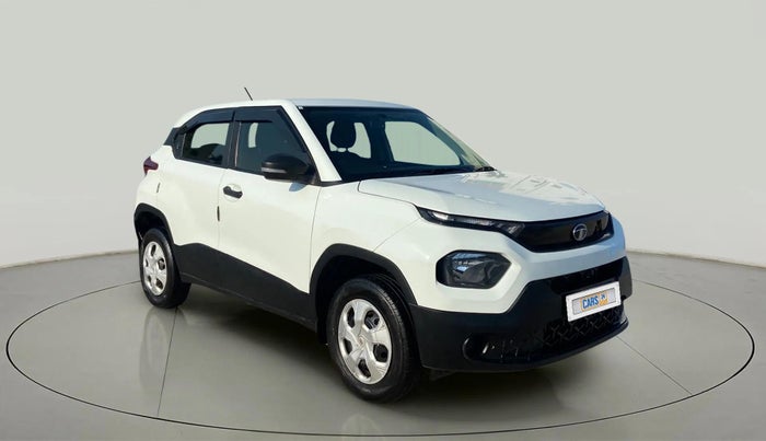 2023 Tata PUNCH PURE RHYTHM PACK MT, Petrol, Manual, 30,610 km, Right Front Diagonal