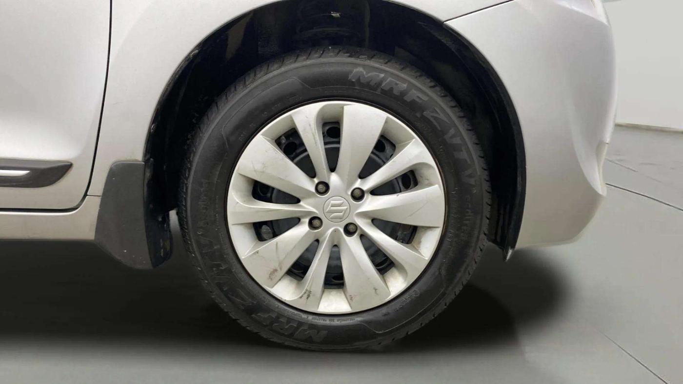 2018 Maruti Baleno DELTA PETROL 1.2, Petrol, Manual, 95,188 km, Right Front Wheel