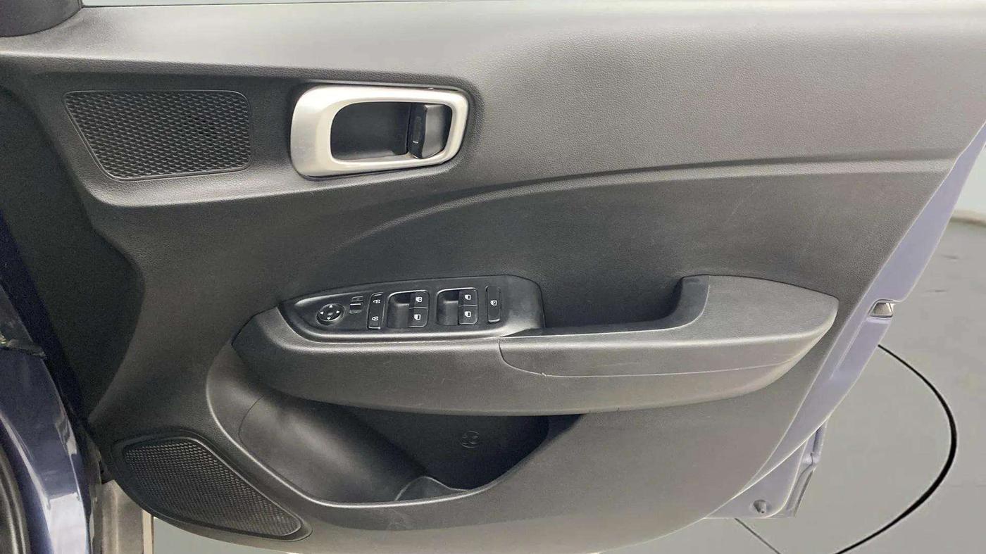 2019 Hyundai VENUE S 1.0 TURBO DCT, Petrol, Automatic, 29,984 km, Driver Side Door Panels Control