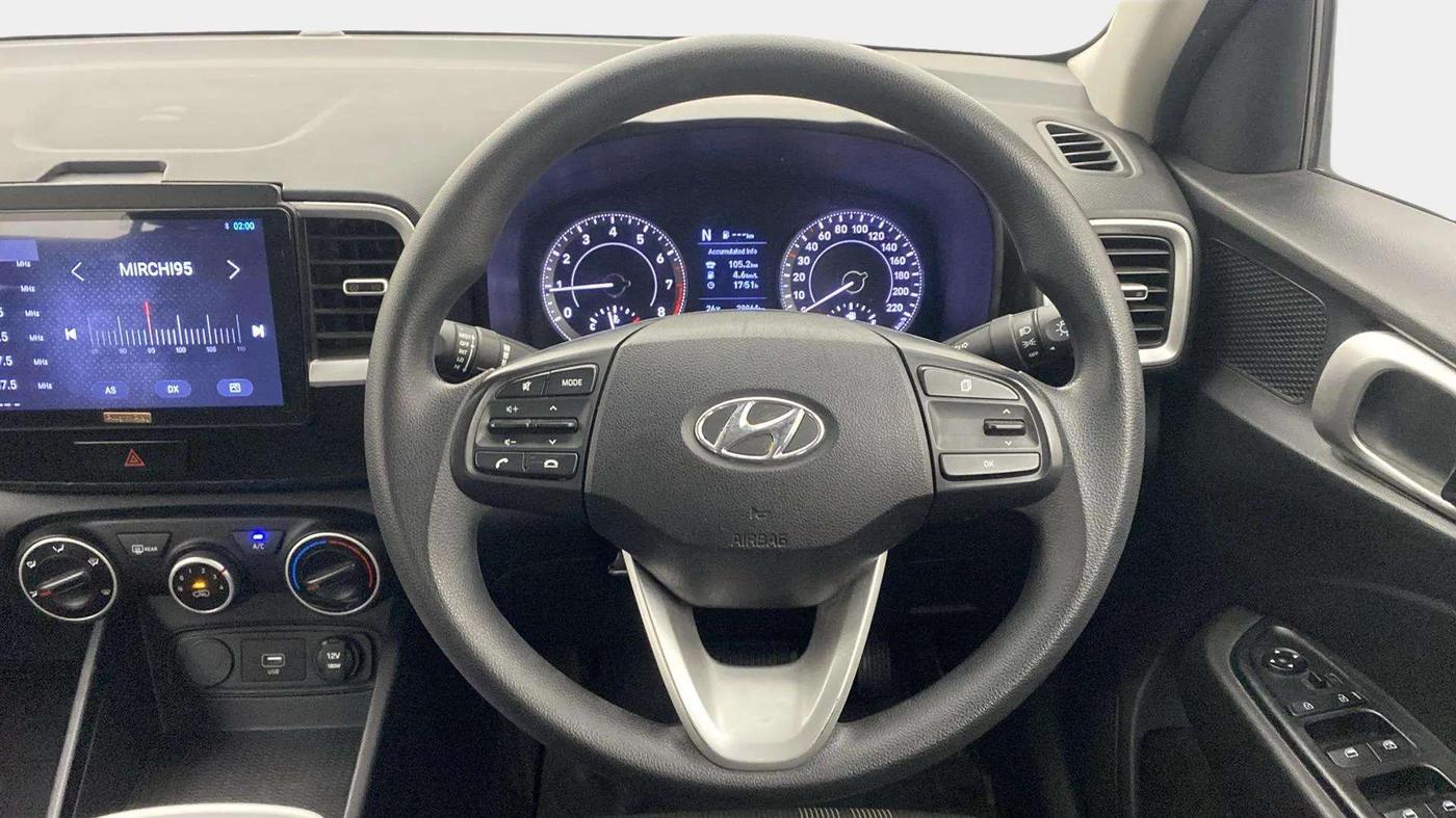 2019 Hyundai VENUE S 1.0 TURBO DCT, Petrol, Automatic, 29,984 km, Steering Wheel Close Up