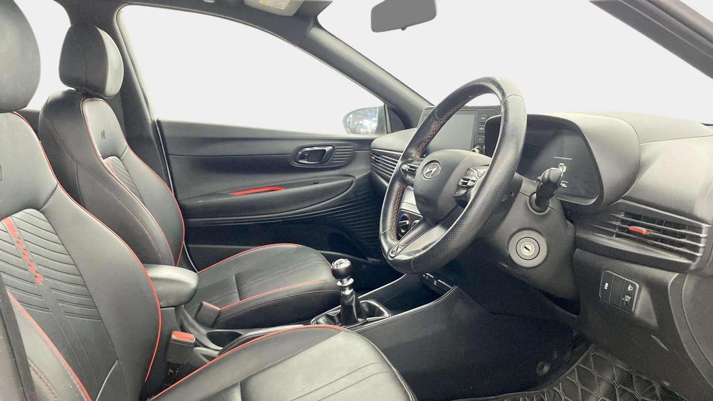 2022 Hyundai NEW I20 N LINE N6 1.0 TURBO GDI IMT, Petrol, Manual, 31,390 km, Right Side Front Door Cabin