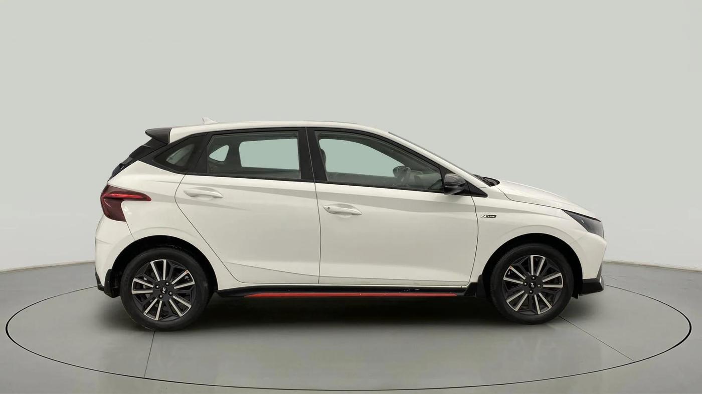 2022 Hyundai NEW I20 N LINE N6 1.0 TURBO GDI IMT, Petrol, Manual, 31,390 km, Right Side View