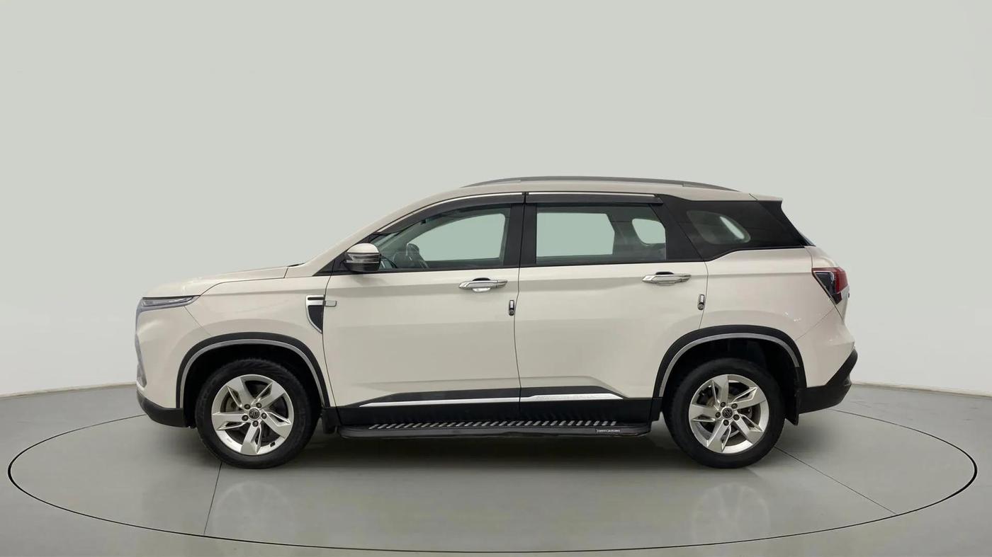 2021 MG HECTOR SUPER HYBRID 1.5 PETROL, Petrol, Manual, 31,943 km, Left Side