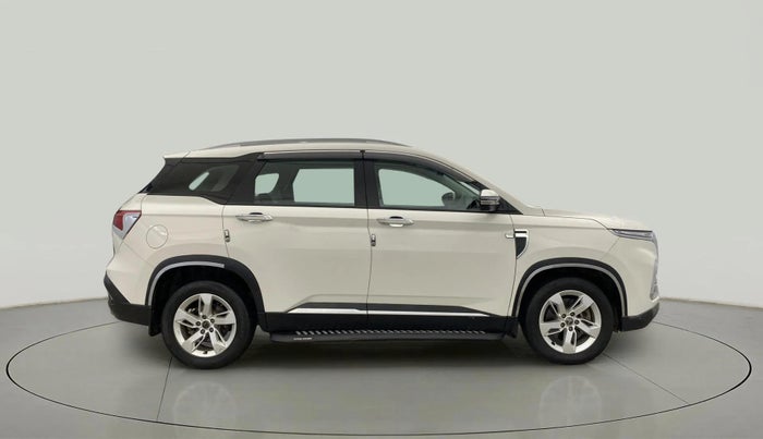 2021 MG HECTOR SUPER HYBRID 1.5 PETROL, Petrol, Manual, 31,883 km, Right Side View