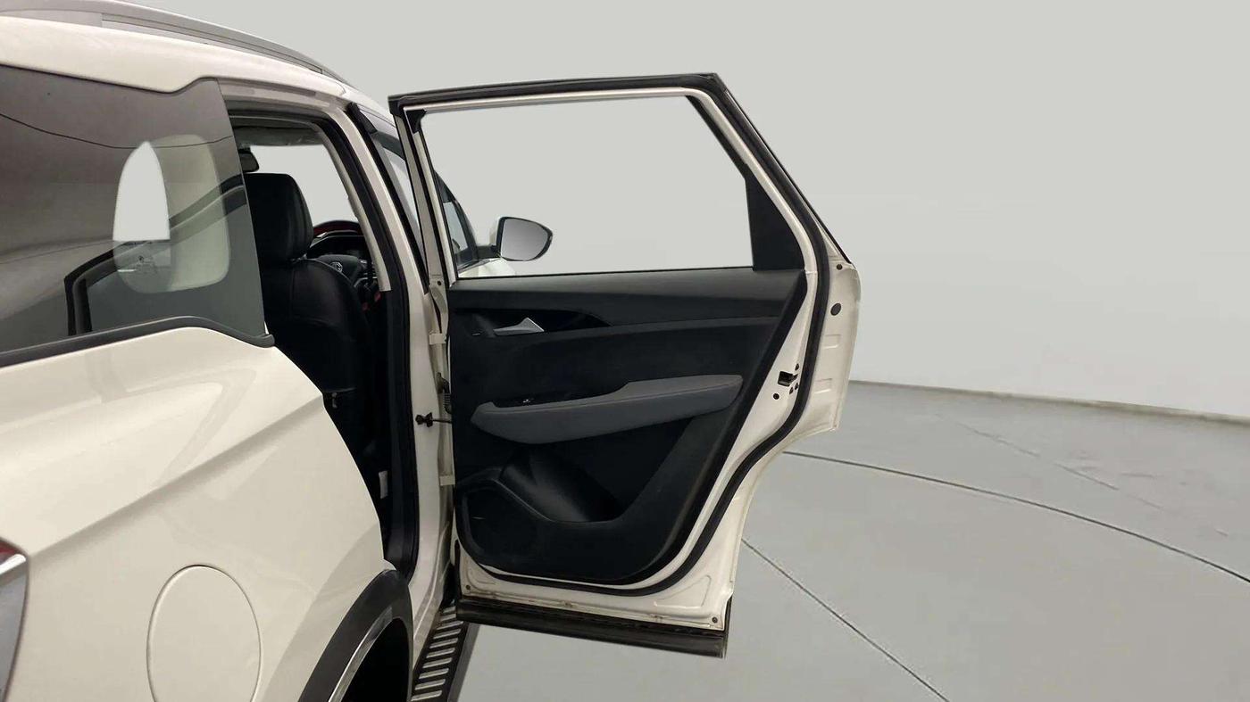 2021 MG HECTOR SUPER HYBRID 1.5 PETROL, Petrol, Manual, 31,943 km, RHS Rear Door