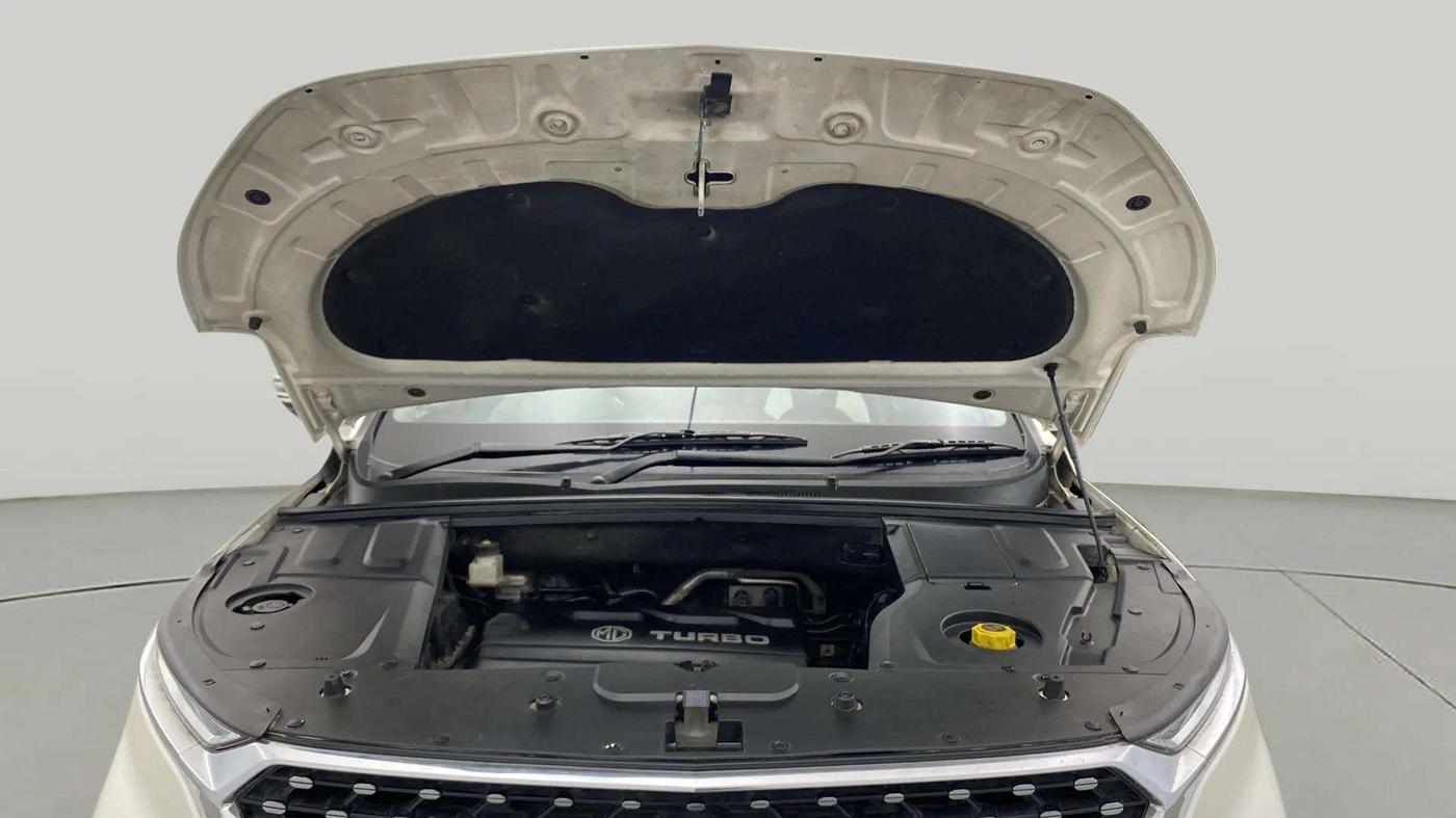 2021 MG HECTOR SUPER HYBRID 1.5 PETROL, Petrol, Manual, 31,943 km, Open Bonet