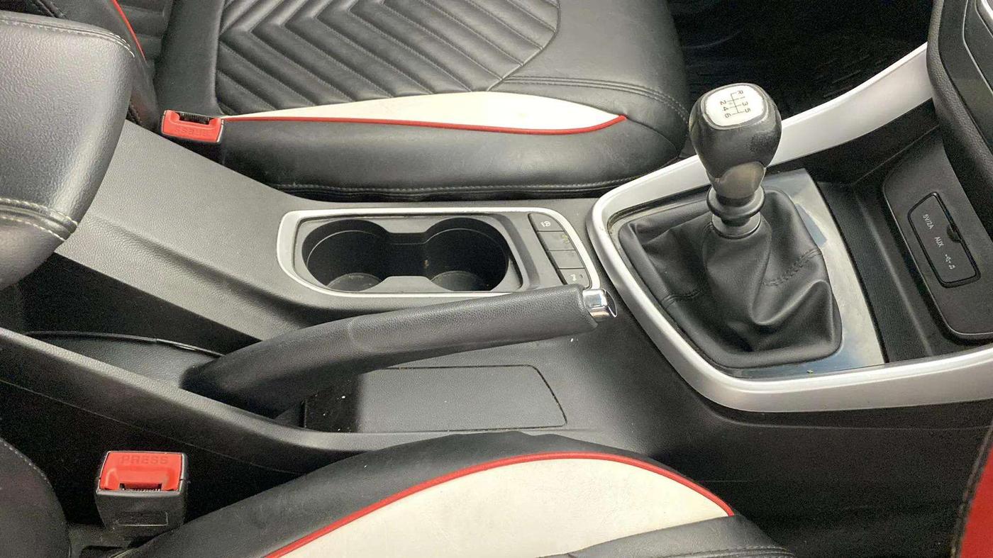 2021 MG HECTOR SUPER HYBRID 1.5 PETROL, Petrol, Manual, 31,943 km, Gear Lever
