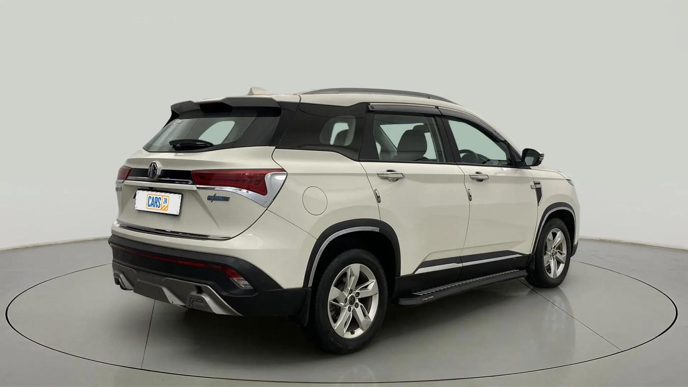 2021 MG HECTOR SUPER HYBRID 1.5 PETROL, Petrol, Manual, 31,943 km, Right Back Diagonal