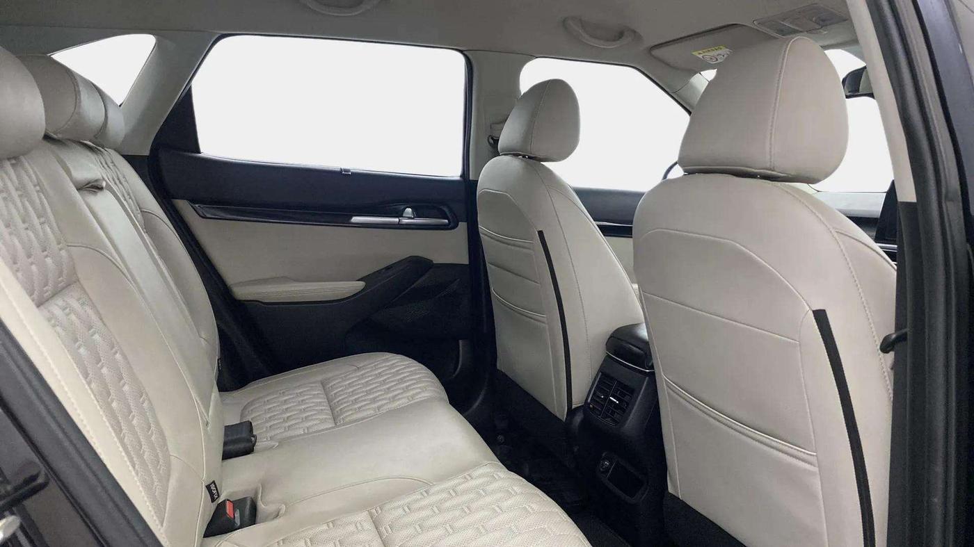 2020 KIA SELTOS HTX 1.5 PETROL, Petrol, Manual, 37,086 km, Right Side Rear Door Cabin