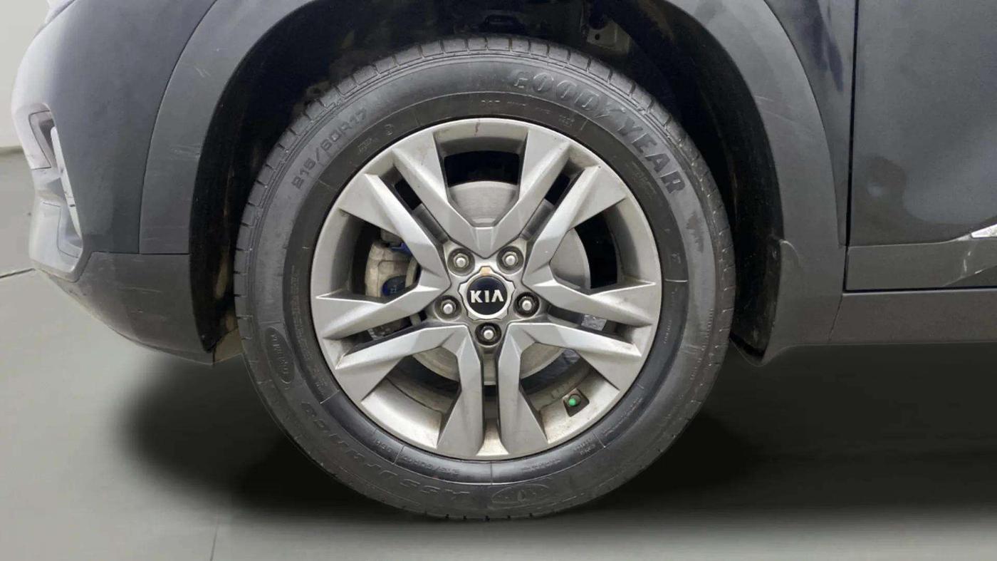 2020 KIA SELTOS HTX 1.5 PETROL, Petrol, Manual, 37,086 km, Left Front Wheel