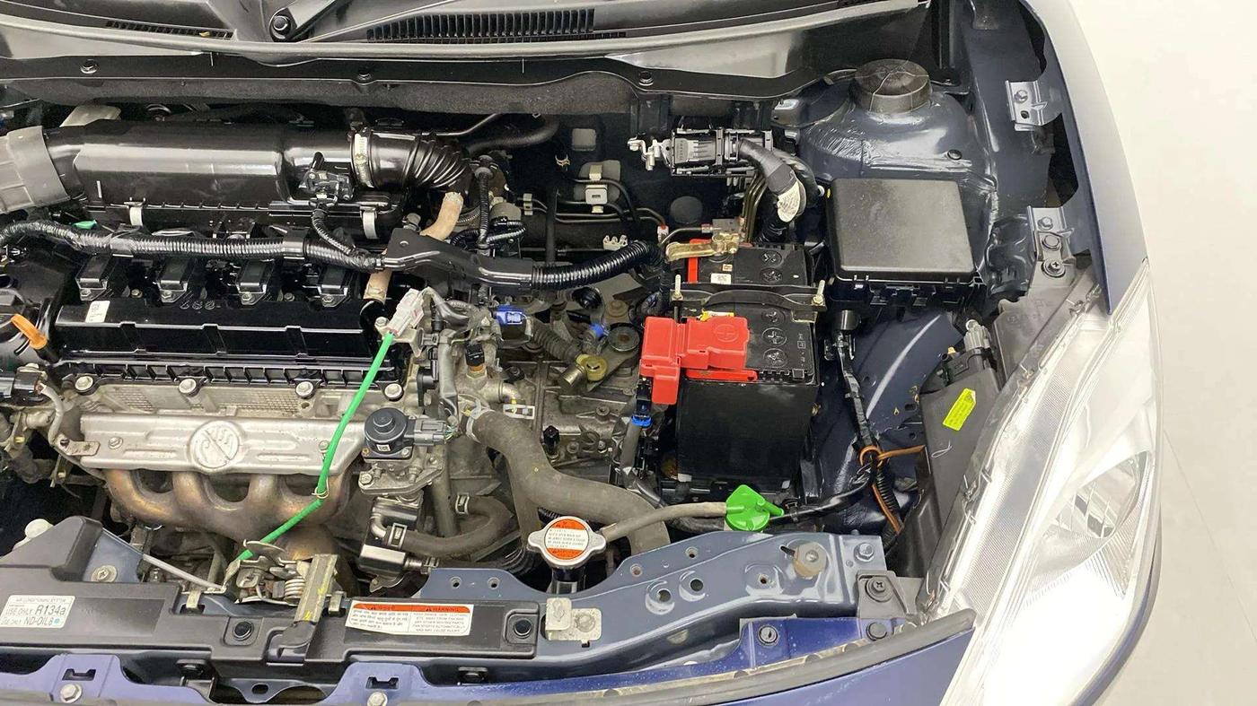 2023 Maruti Swift VXI, Petrol, Manual, 70,372 km, Engine View - Left