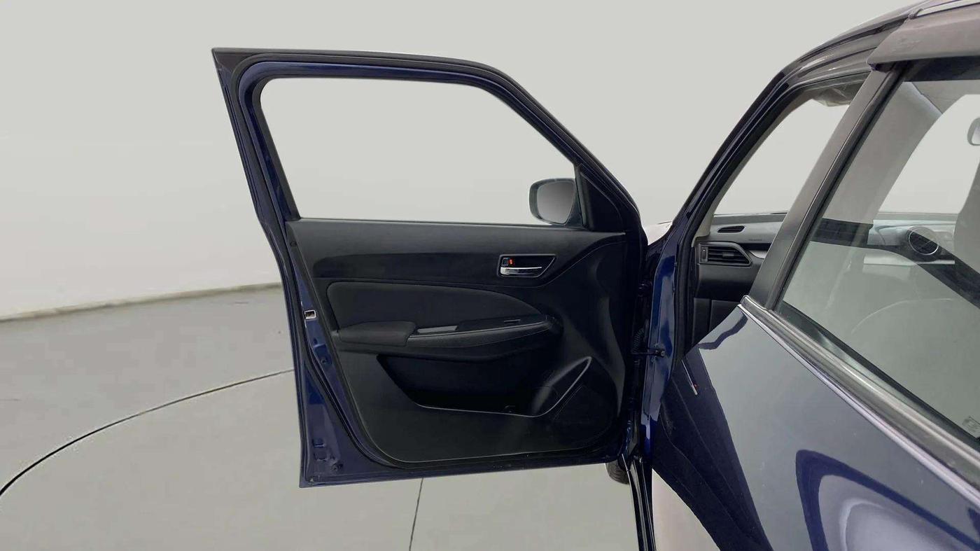 2023 Maruti Swift VXI, Petrol, Manual, 70,372 km, LHS Front Door