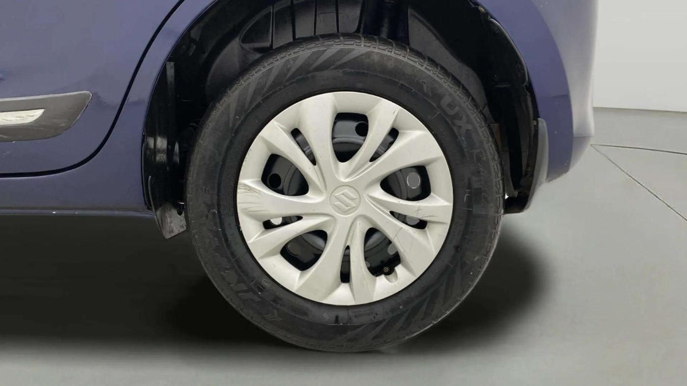 2023 Maruti Swift VXI, Petrol, Manual, 70,372 km, Left Rear Wheel