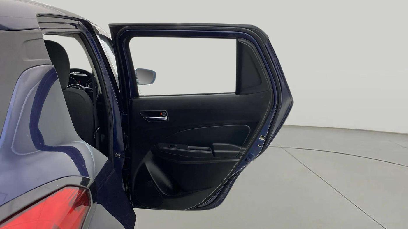 2023 Maruti Swift VXI, Petrol, Manual, 70,372 km, RHS Rear Door