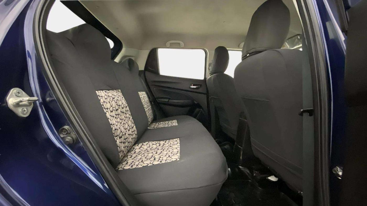 2023 Maruti Swift VXI, Petrol, Manual, 70,372 km, Right Side Rear Door Cabin
