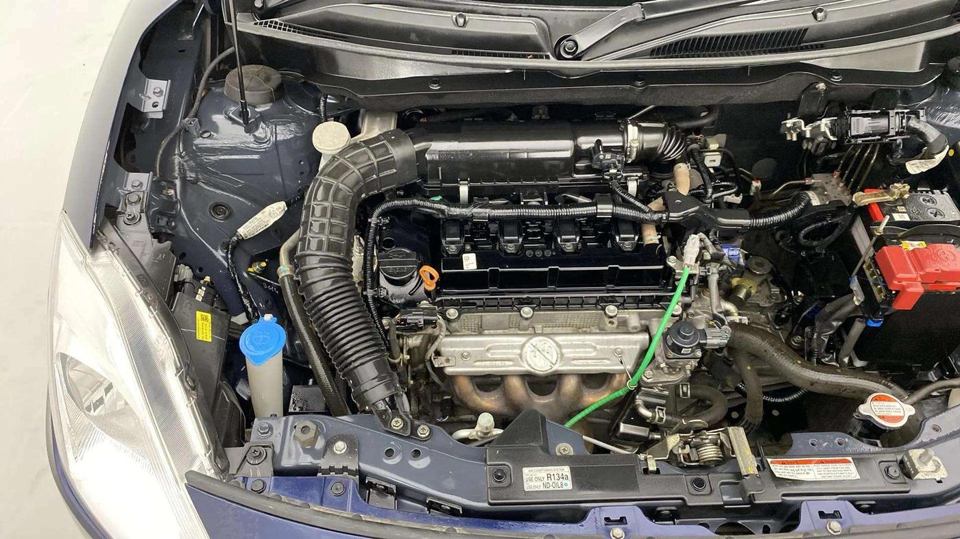 2023 Maruti Swift VXI, Petrol, Manual, 70,372 km, Engine View - Right