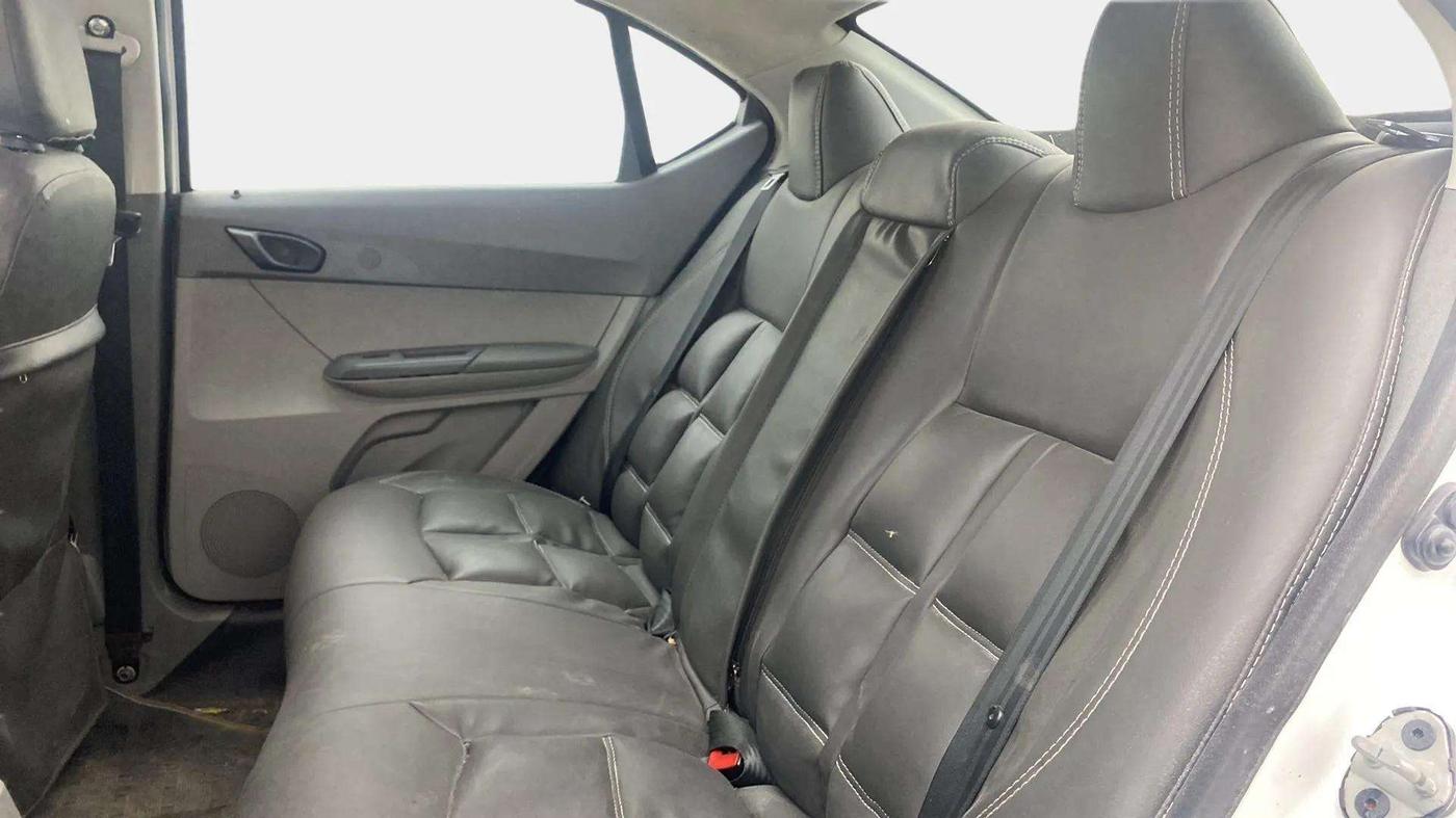 2022 Tata TIGOR XZ PETROL, Petrol, Manual, 57,733 km, Right Side Rear Door Cabin