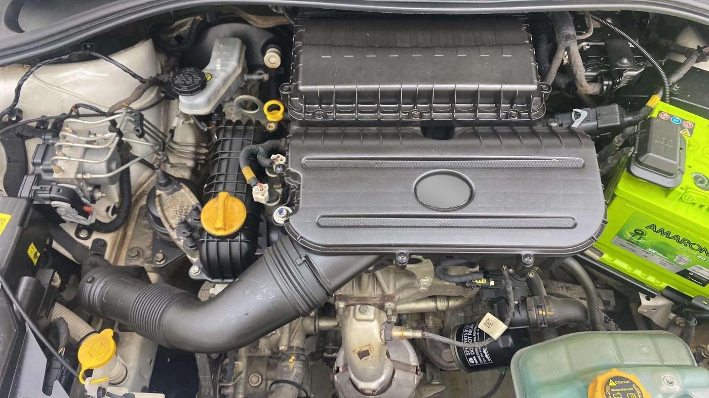 2022 Tata TIGOR XZ PETROL, Petrol, Manual, 57,733 km, Engine View
