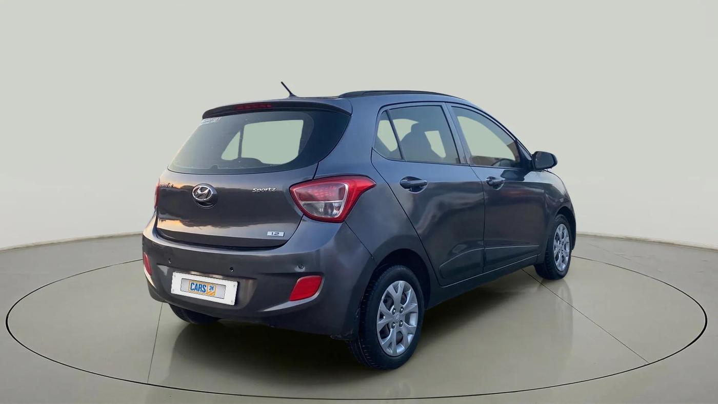 2016 Hyundai Grand i10 SPORTZ 1.2 KAPPA VTVT, Petrol, Manual, 62,591 km, Right Back Diagonal