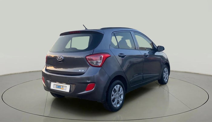 2016 Hyundai Grand i10 SPORTZ 1.2 KAPPA VTVT, Petrol, Manual, 62,559 km, Right Back Diagonal