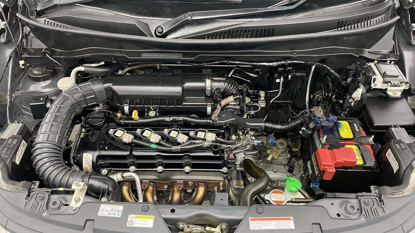 2023 Maruti IGNIS DELTA 1.2, Petrol, Manual, 27,287 km, Engine View