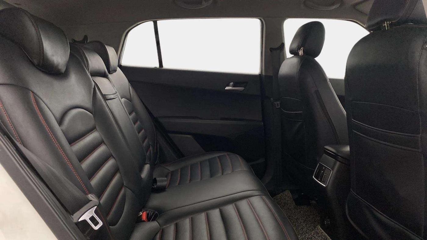 2018 Hyundai Creta SX 1.6 PETROL, Petrol, Manual, 59,751 km, Right Side Rear Door Cabin