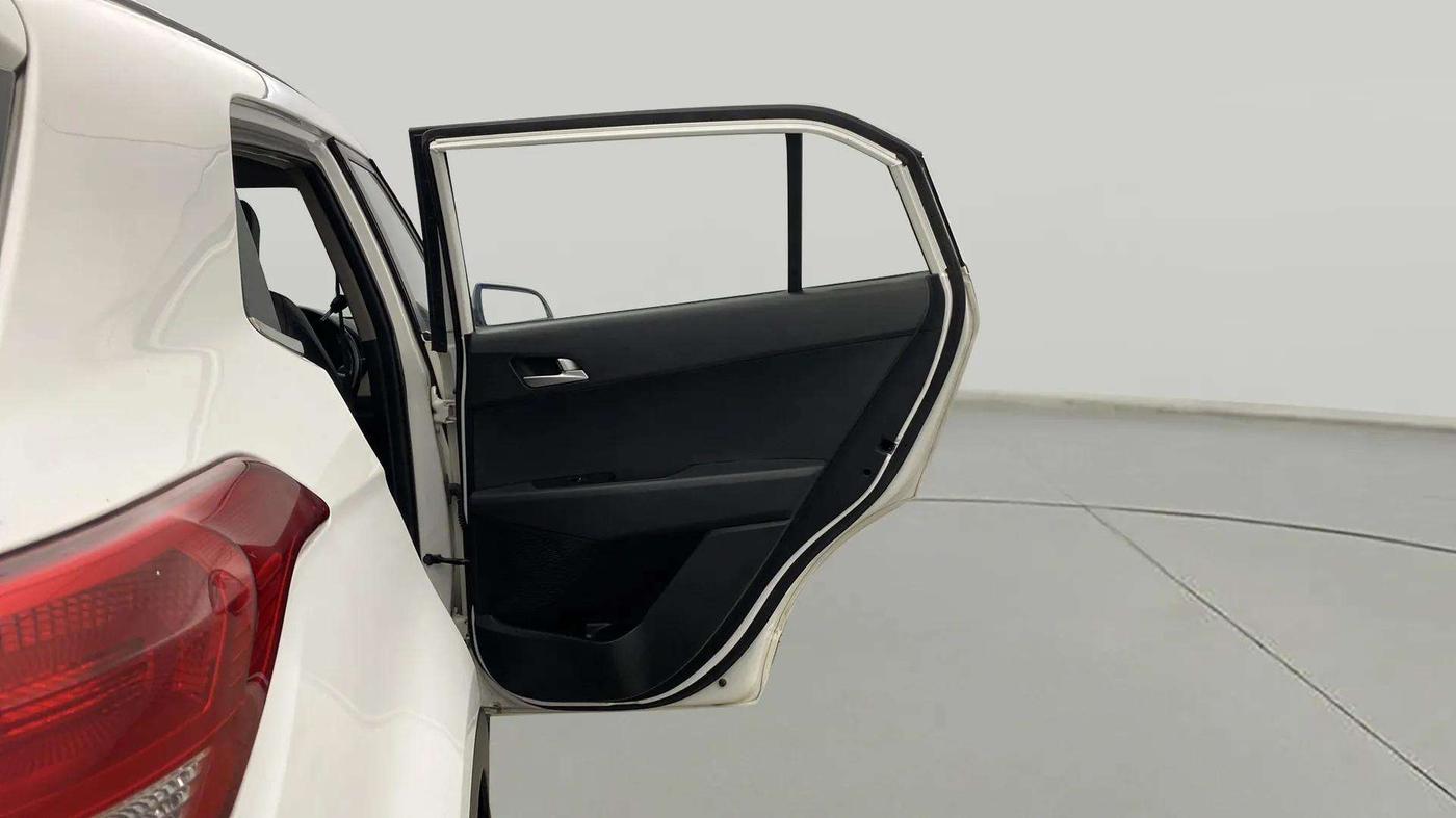 2018 Hyundai Creta SX 1.6 PETROL, Petrol, Manual, 59,751 km, RHS Rear Door