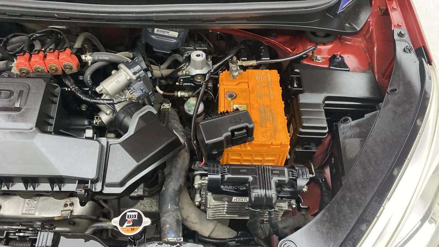 2019 Hyundai NEW SANTRO SPORTZ AMT, CNG, Automatic, 53,874 km, Engine View - Left