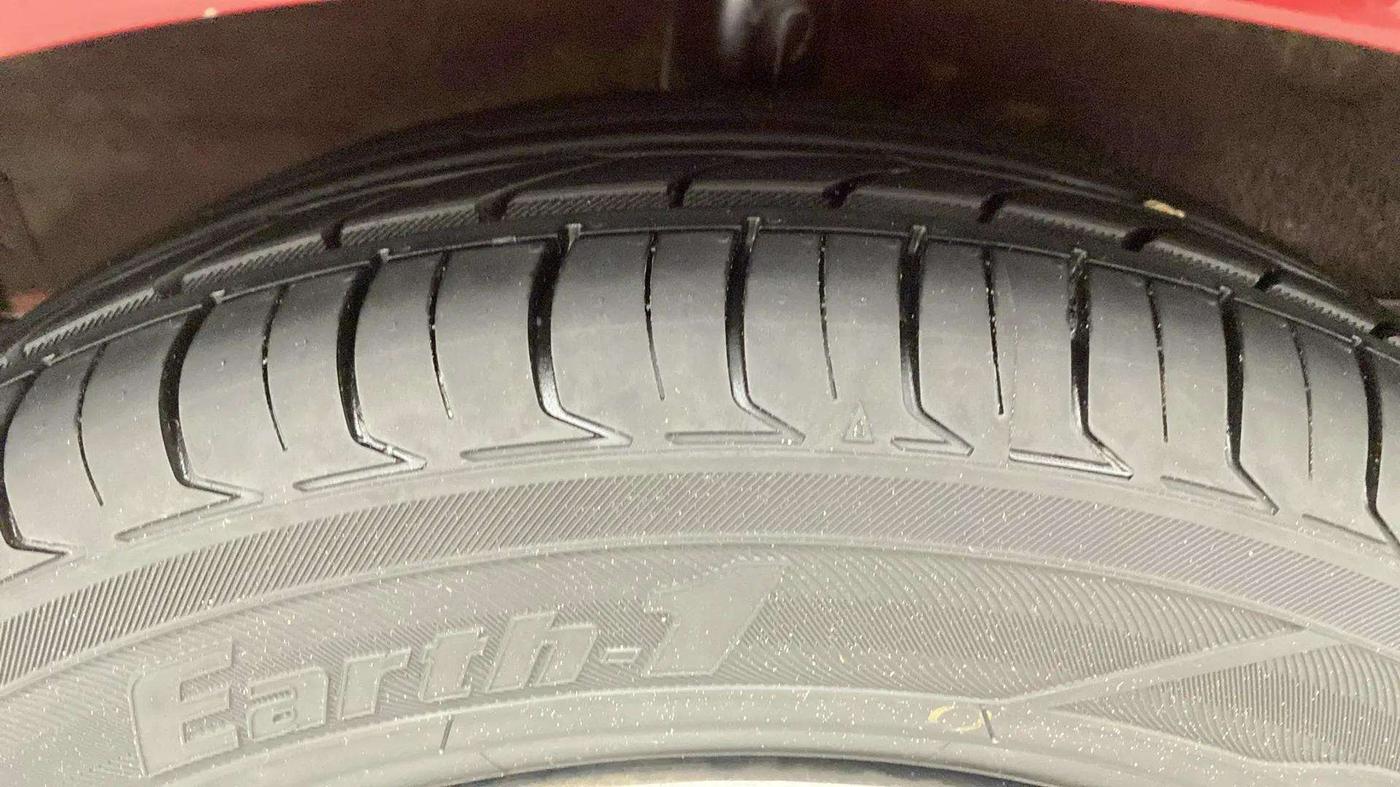 2019 Hyundai NEW SANTRO SPORTZ AMT, CNG, Automatic, 53,874 km, Right Rear Tyre Tread