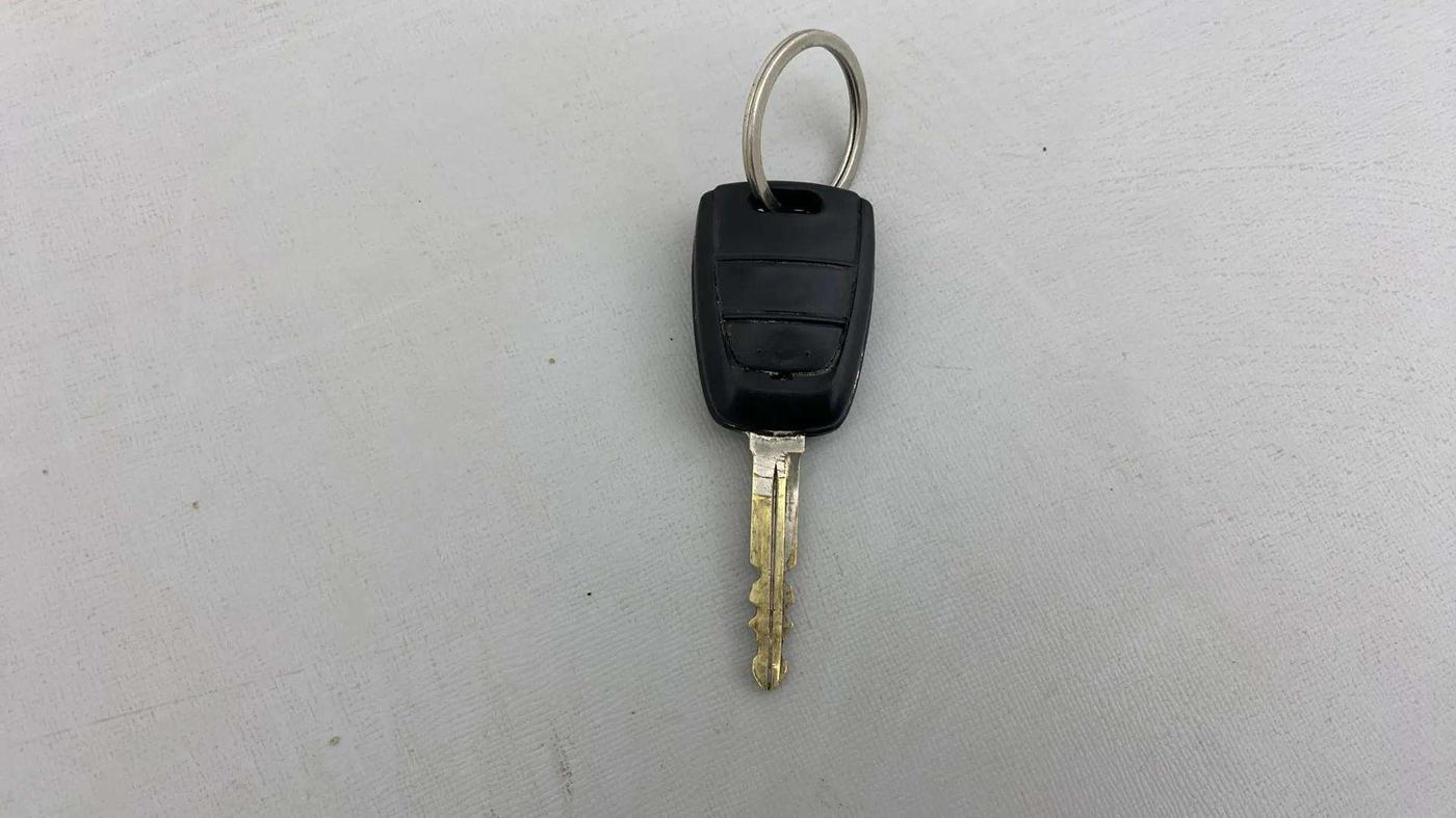 2019 Hyundai NEW SANTRO SPORTZ AMT, CNG, Automatic, 53,874 km, Key Close Up